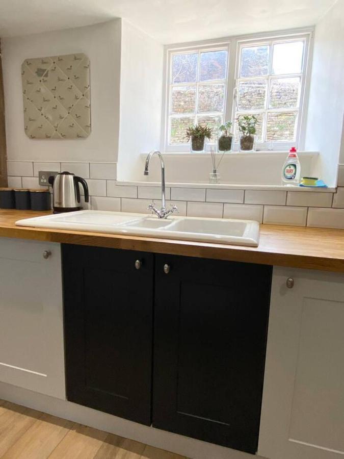 Cosy Two Bedrooom Cottage Set In A Dorset Village Sturminster Newton Exteriér fotografie