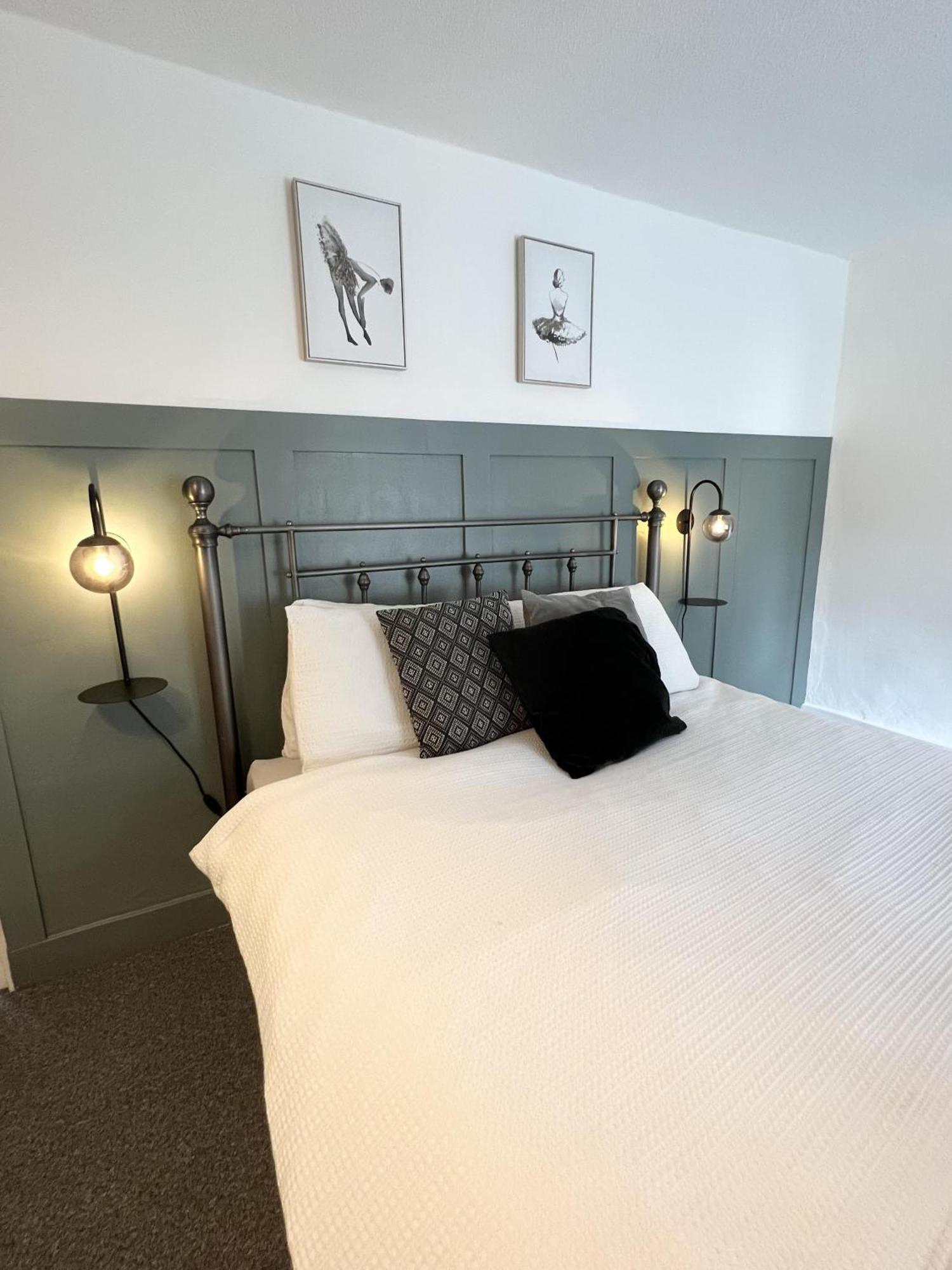 Cosy Two Bedrooom Cottage Set In A Dorset Village Sturminster Newton Exteriér fotografie