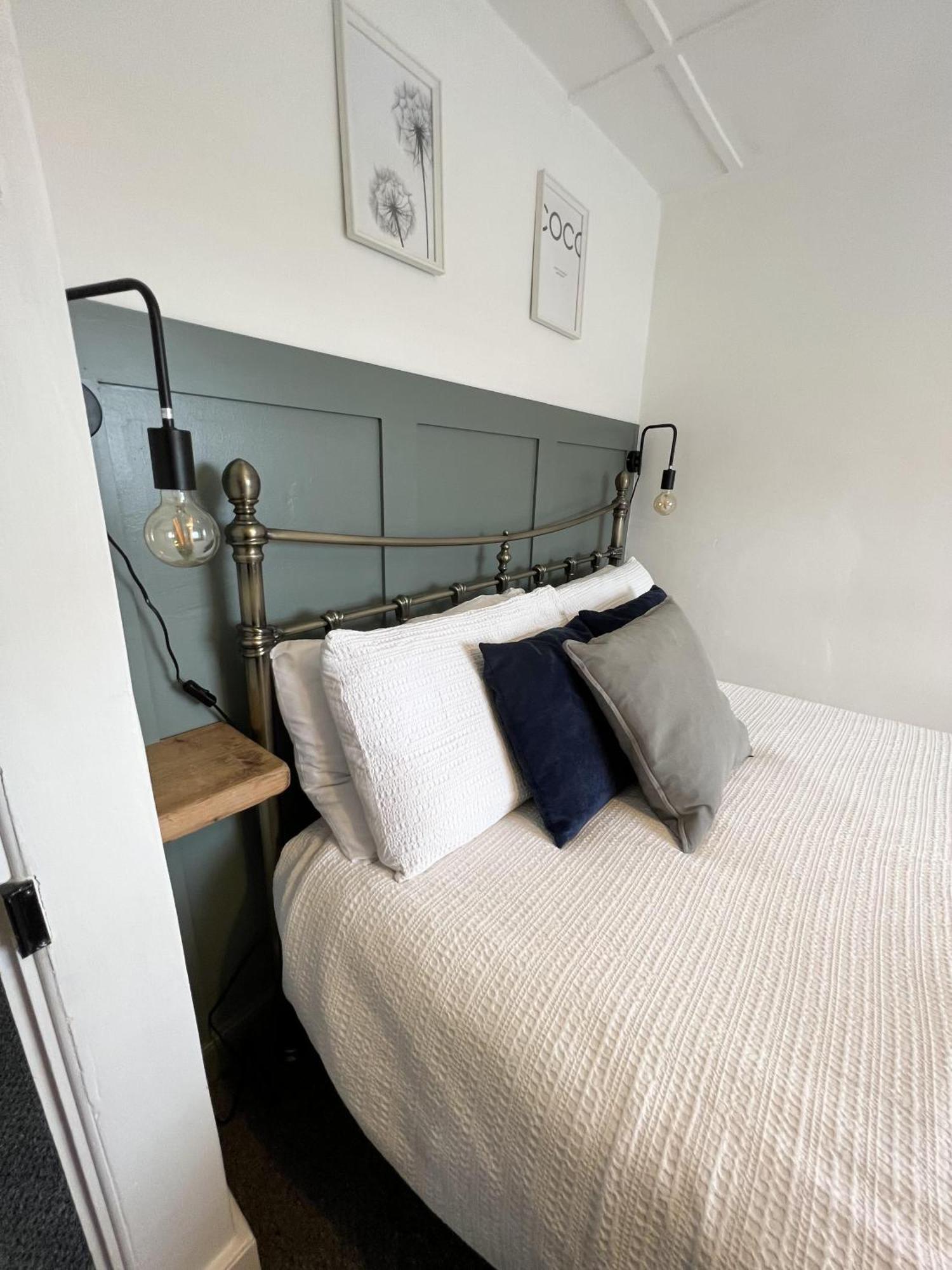 Cosy Two Bedrooom Cottage Set In A Dorset Village Sturminster Newton Exteriér fotografie